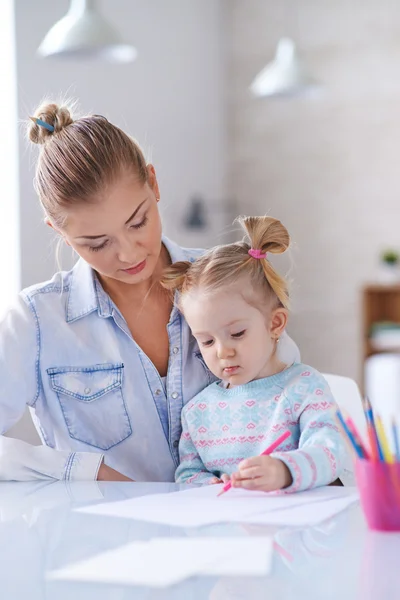 Girl with her motheк Drawing — Stock Photo, Image