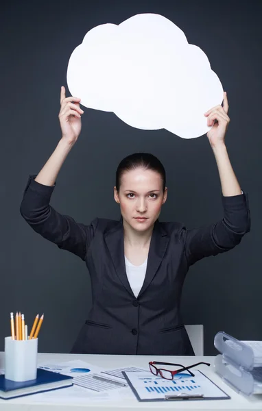 Vrouw met toespraak cloud — Stockfoto