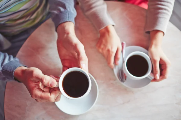 Tazas con café caliente —  Fotos de Stock