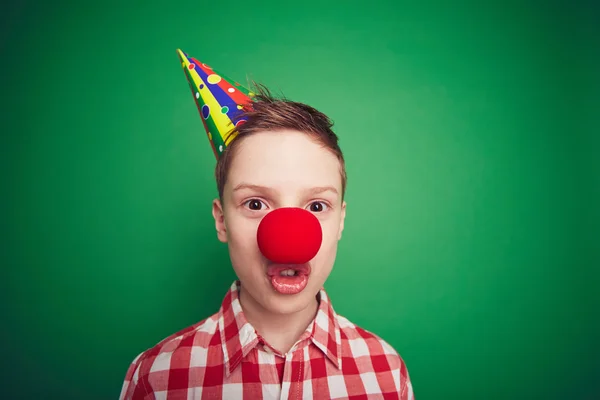 Menino com nariz vermelho — Fotografia de Stock