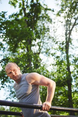 Sporcu spor ekipman eğitim