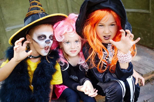 Meninas em trajes de Halloween — Fotografia de Stock