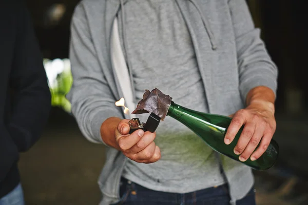 Εξέγερση καύση ναπάλμ στο μπουκάλι — Φωτογραφία Αρχείου
