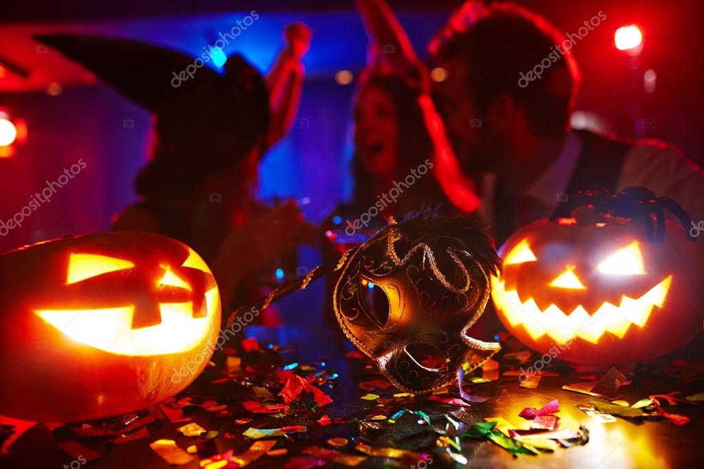 33+ Masks On Pumpkins Pictures