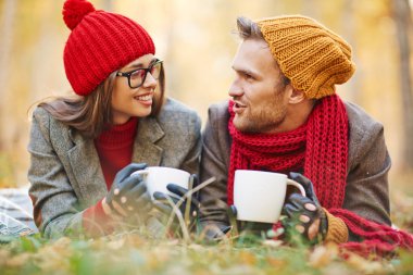 Şık genç çift aşık