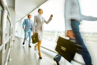 çalışanların ofis Merkezi taşıma