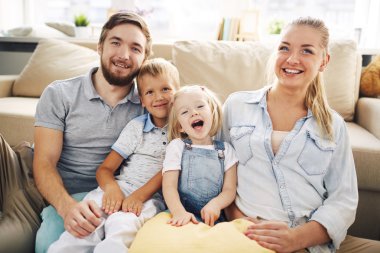 Mutlu aile hafta sonu harcama