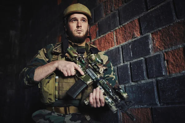 Ung soldat av specialstyrkor — Stockfoto