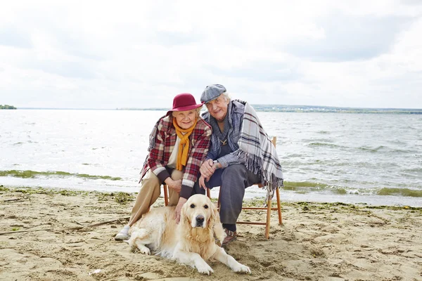 Odpoczynek z ich domowych emerytów i rencistów — Zdjęcie stockowe