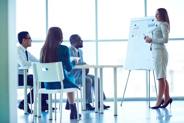 Mensen op zakelijke seminar — Stockfoto