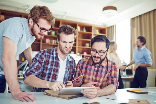 Successful Men networking — Stock Photo, Image