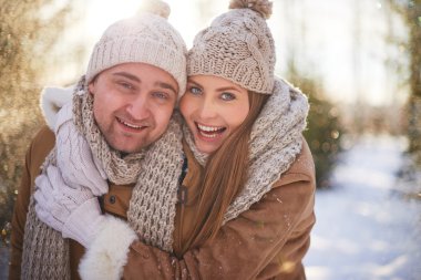 kış günü eğlenmek Çift