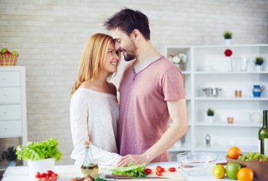 tabloya göre çift ayakta