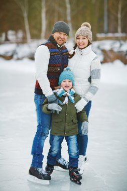 Etkin aile buz pateni