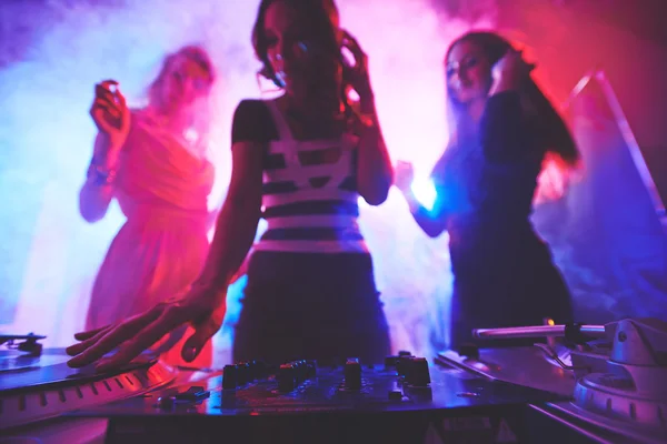 Young female in nightclub — Stock Photo, Image