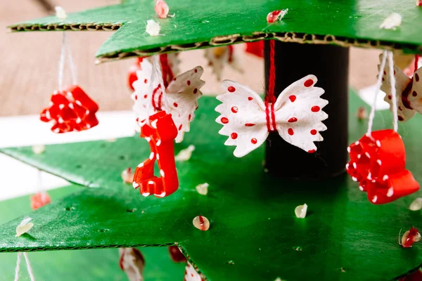 Instrucción Paso Paso Cómo Hacer Árbol Navidad Primer Plano Los —  Fotos de Stock