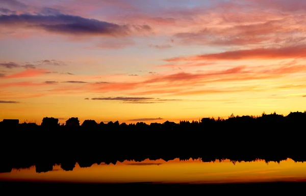 Renkli Bulutlu Gökyüzü Günbatımının Arka Planı Hava Tahmini Konsepti Dramatik — Stok fotoğraf