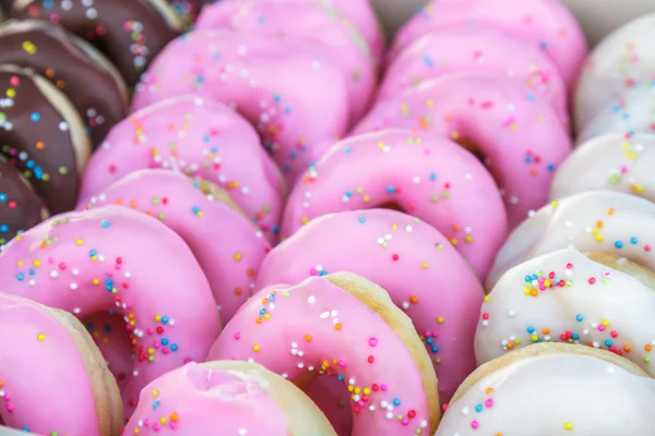 Multi gekleurde donuts — Stockfoto