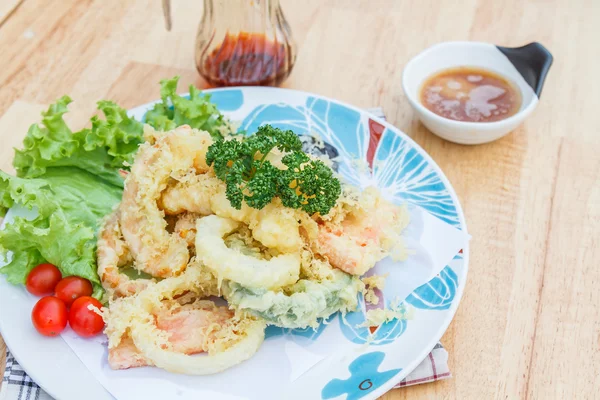 Ahşap masa tempura Mix — Stok fotoğraf