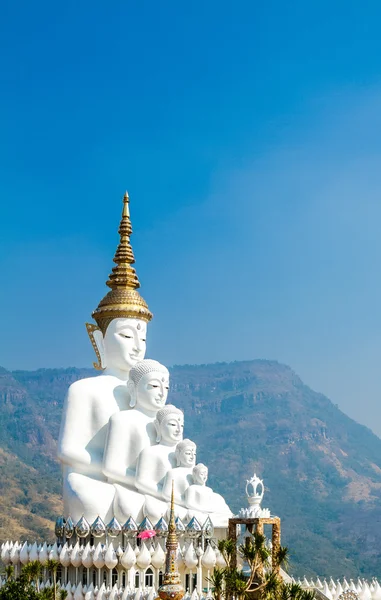 Estátua de cinco buddha — Fotografia de Stock