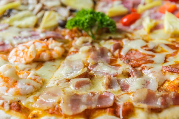 Pizza — Stockfoto