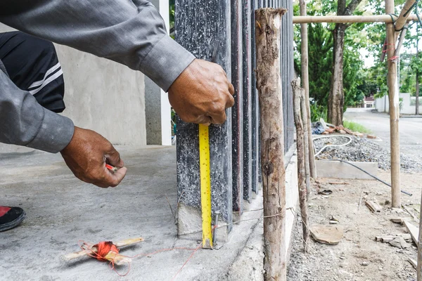 Worker building — Stock Photo, Image