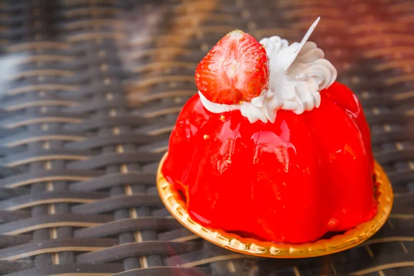 Bolo de morango — Fotografia de Stock