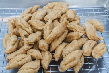 Kızarmış köfte içinde çarşı