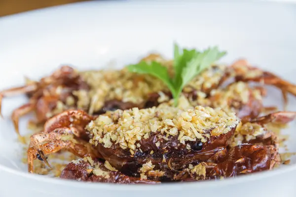 Crabe à carapace molle frit à l'ail — Photo
