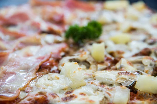 Pizza — Stockfoto