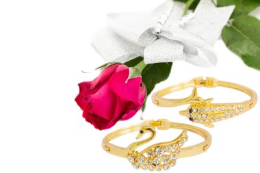 Rose ve bilezik