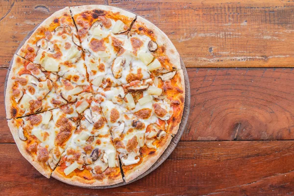 Vegetarian pizza — Stock Photo, Image