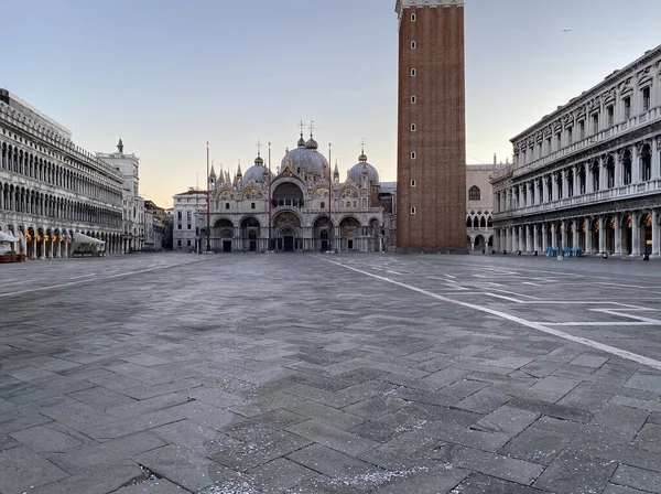 Basiliek Van San Marco Verlaten San Marco Plein Tijdens Crisis — Stockfoto