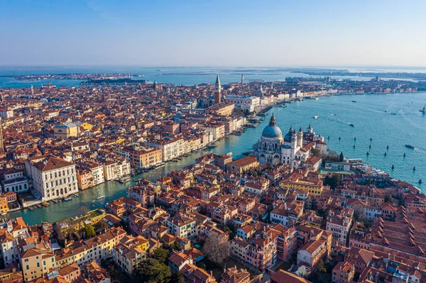 Büyük Kanal, Basilica Santa Maria della Salute ve San Marco Meydanı, Venedik, İtalya
