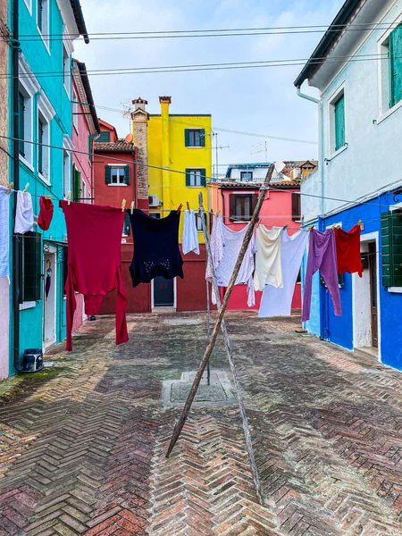 Lavandería Puesta Secar Pequeño Lugar Tradicional Muy Colorido Isla Burano — Foto de Stock