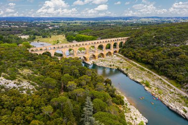 Roma su kemeri, Pont-du-Gard, Languedoc-Roussillon Fransa, Hava manzarası