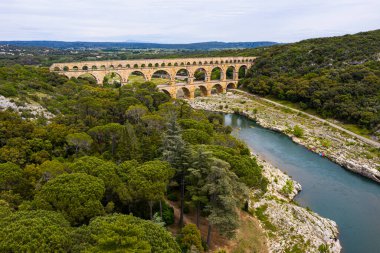 Roma su kemeri, Pont-du-Gard, Languedoc-Roussillon Fransa, Hava manzarası