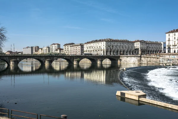 Der Po in Turin, Italien — Stockfoto