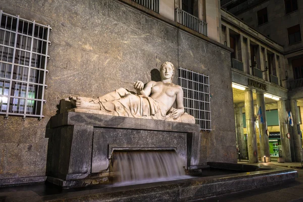 A fonte do rio Dora em Turim — Fotografia de Stock