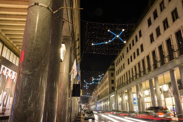 Světlo a umění v Roma Street, Turín — Stock fotografie