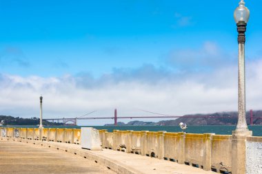 Bulutlar, San Francisco Golden Gate Köprüsü