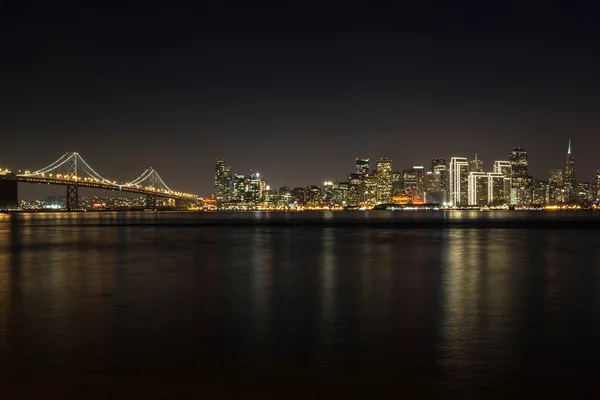 The skyline of San Francisco by night — Stock Photo, Image