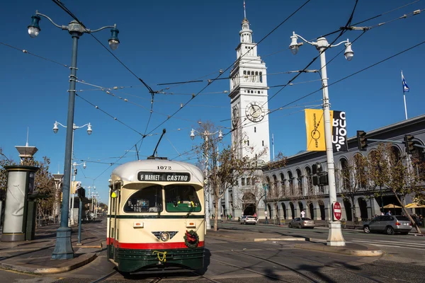 Embarcadero tarihi tramvay — Stok fotoğraf