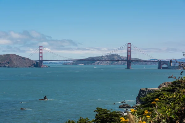 Мост Золотые Ворота и залив Сан-Франциско — стоковое фото