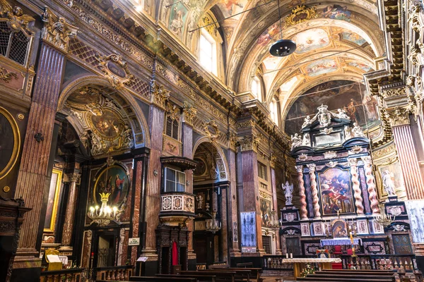 Das Innere der Kirche San Francesco da Paola in Turin — Stockfoto