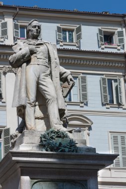 Vincenzo Gioberti Torino'da Anıtı