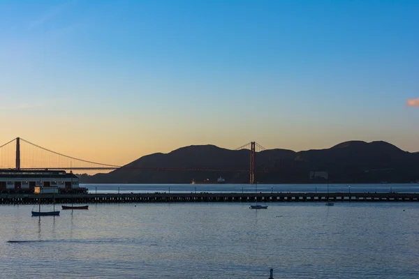 日没の橋 — ストック写真