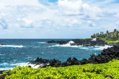 Hana, Maui yol boyunca kıyıya