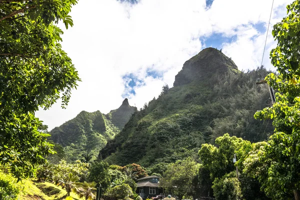 Гора Макана в Северном Кауаи, Гавайи — стоковое фото