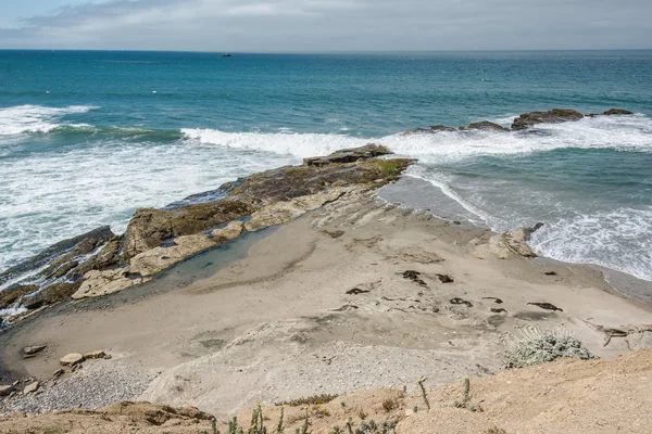 Sand beach along Big Sur coast, California — Stock Photo, Image